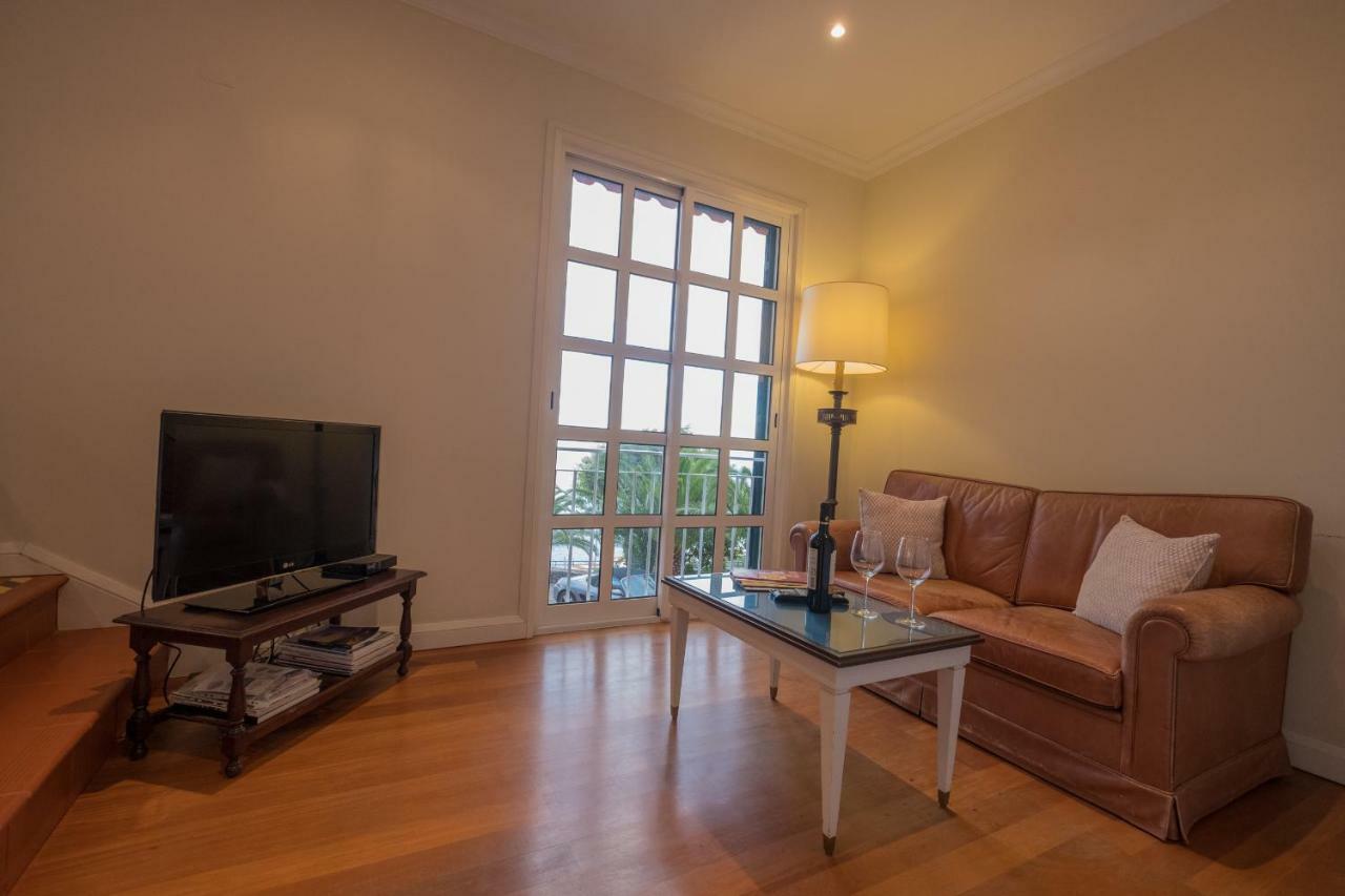 Apartments Madeira Канису Экстерьер фото